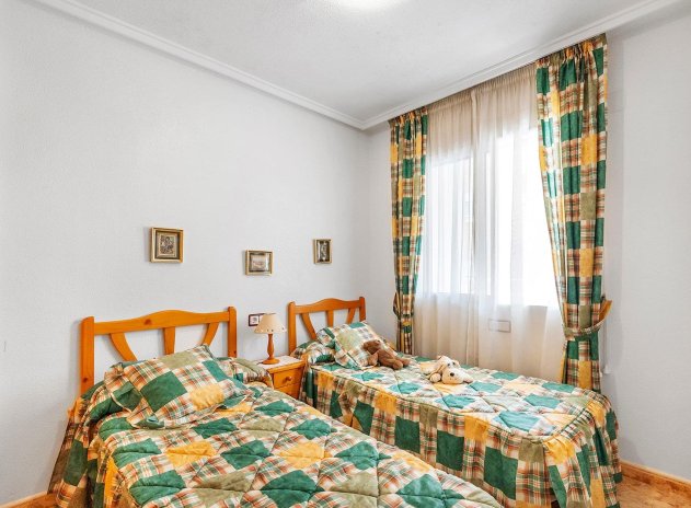 Herverkoop - Appartement - Torrevieja - Playa del Cura