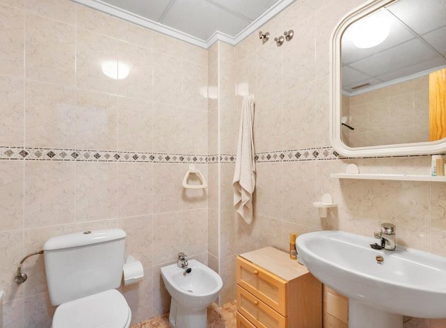 Herverkoop - Appartement - Torrevieja - Playa del Cura