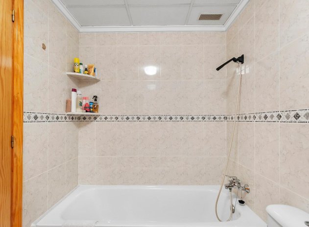 Herverkoop - Appartement - Torrevieja - Playa del Cura