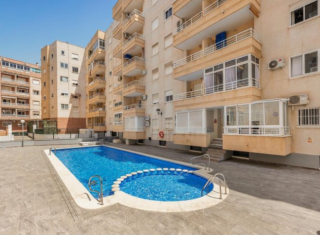Herverkoop - Appartement - Torrevieja - Playa del Cura