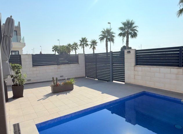 Herverkoop - Villa - Ciudad Quesada - Pueblo Bravo