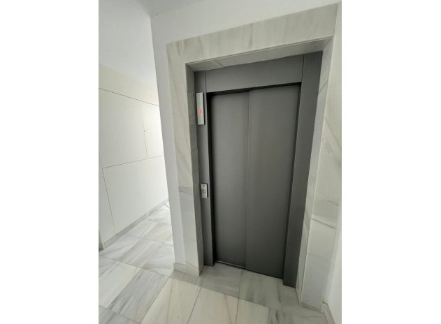 Resale - Apartment / Flat * - Orihuela Costa *