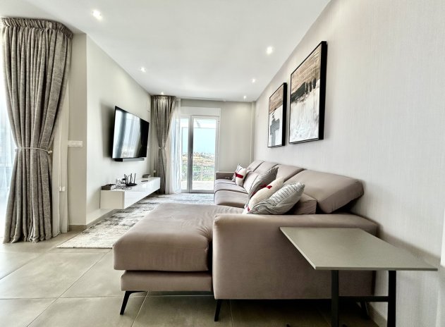 Resale - Villa * - Ciudad Quesada *