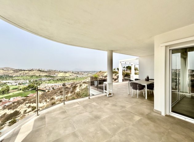 Resale - Villa * - Ciudad Quesada *