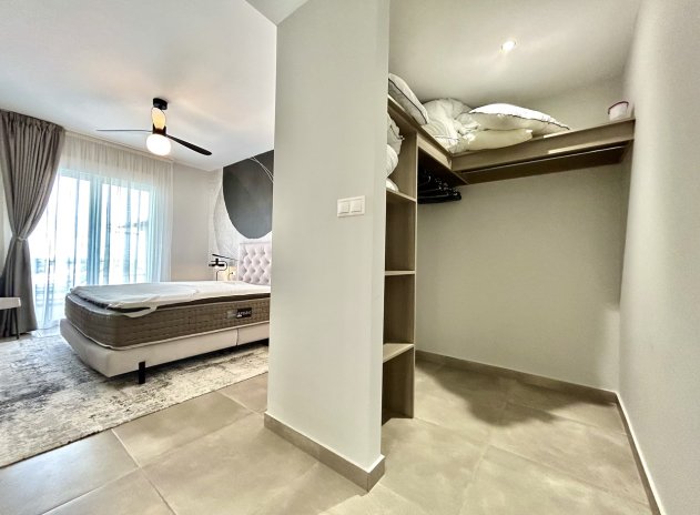 Resale - Villa * - Ciudad Quesada *