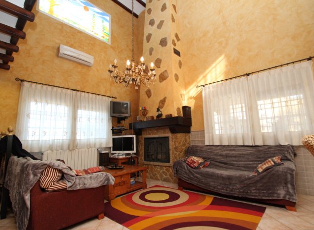 Herverkoop - Finca / Plattelands Woning - Murcia