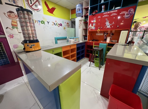 Revente - Commercial - Torrevieja