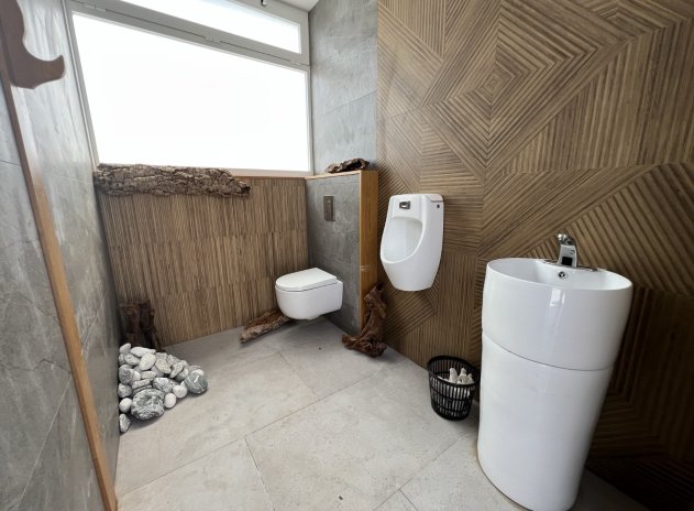 Revente - Commercial - Torrevieja