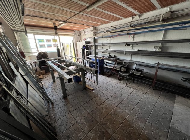 Revente - Commercial - Torrevieja