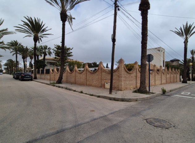 Wiederverkauf - Villa - Orihuela