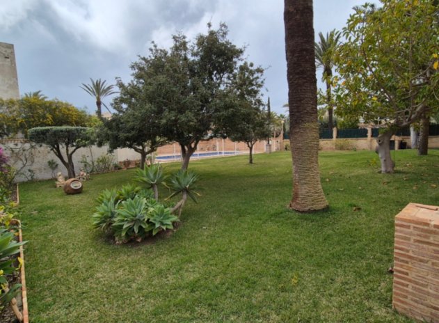Wiederverkauf - Villa - Orihuela