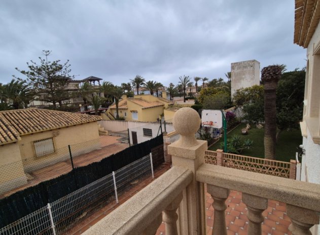 Wiederverkauf - Villa - Orihuela