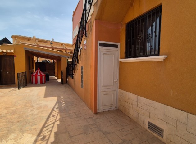 Herverkoop - Villa - Torrevieja