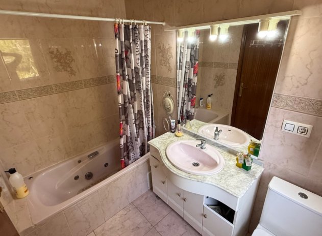 Reventa - Villa - Orihuela