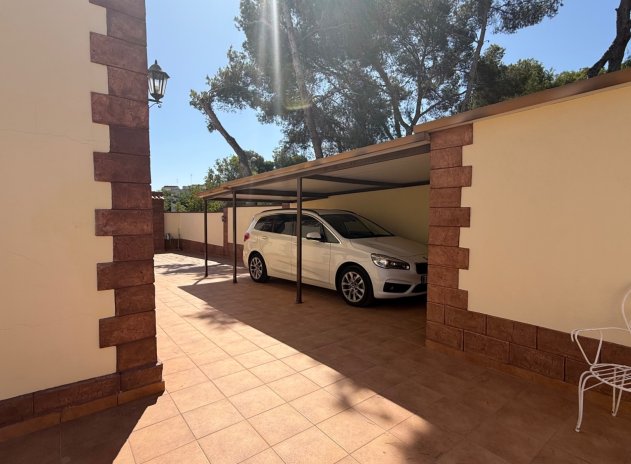 Herverkoop - Villa - Torrevieja