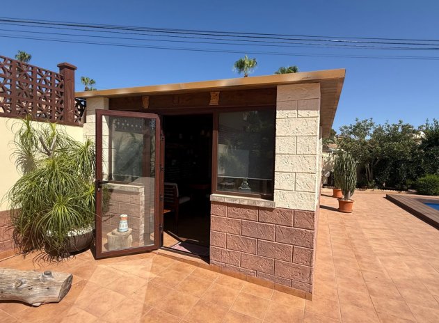 Herverkoop - Villa - Torrevieja