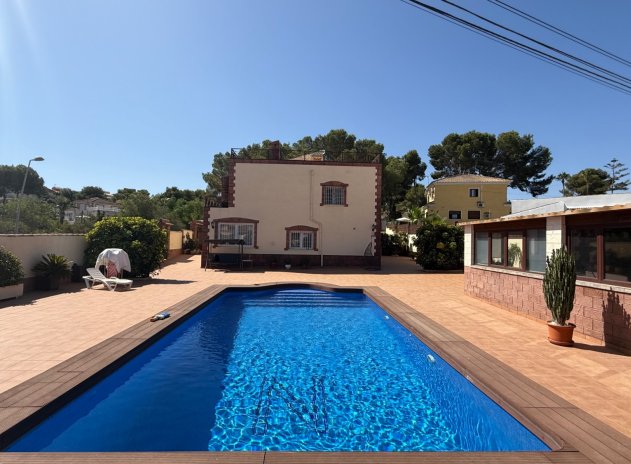 Herverkoop - Villa - Torrevieja