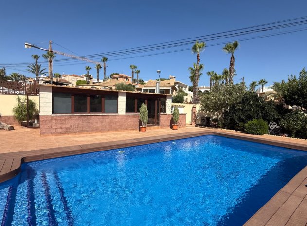 Herverkoop - Villa - Torrevieja