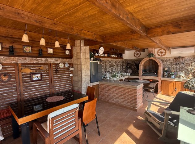 Herverkoop - Villa - Torrevieja