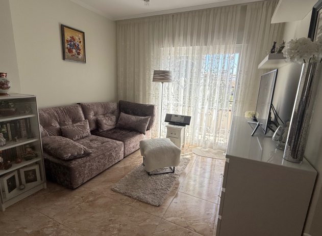 Herverkoop - Villa - Torrevieja