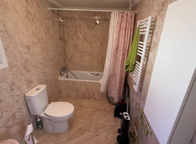Herverkoop - Villa - Torrevieja