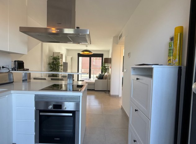 Reventa - Apartamento / Piso - Pilar de la Horadada