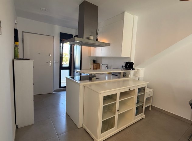 Reventa - Apartamento / Piso - Pilar de la Horadada