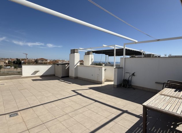 Reventa - Apartamento / Piso - Pilar de la Horadada