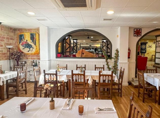 Herverkoop - Commercieel - Torrevieja - Aguas Nuevas