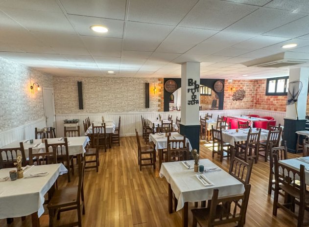 Herverkoop - Commercieel - Torrevieja - Aguas Nuevas