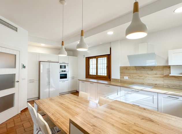 Herverkoop - Villa - Campoamor - Dehesa de campoamor