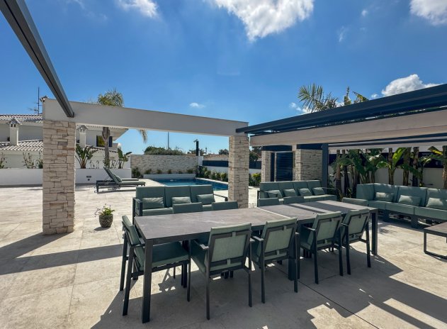 Herverkoop - Villa - Orihuela Costa - Villamartín
