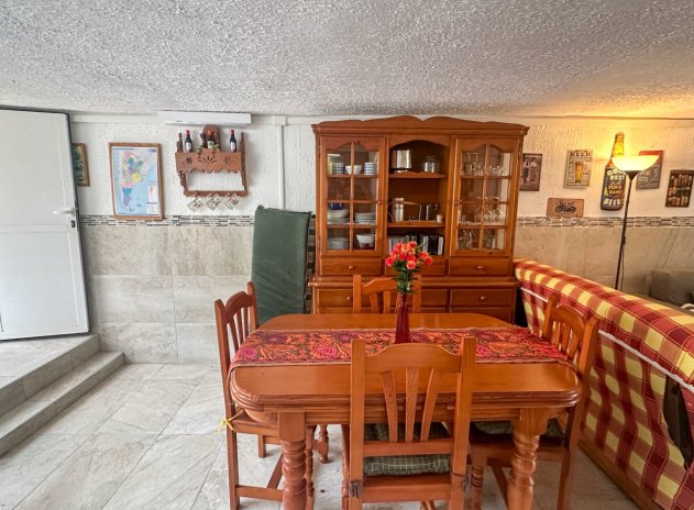 Herverkoop - Rijwoning - Torrevieja - Los Balcones
