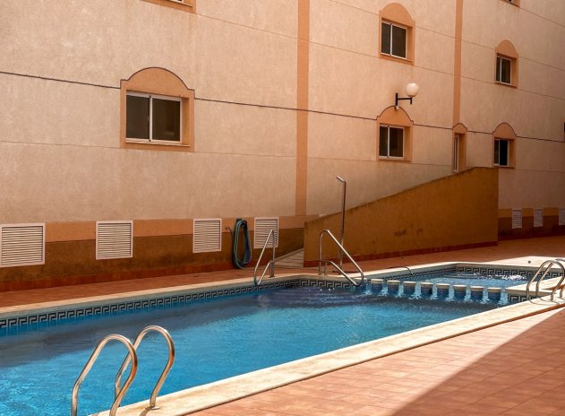 Herverkoop - Appartement - Torrevieja