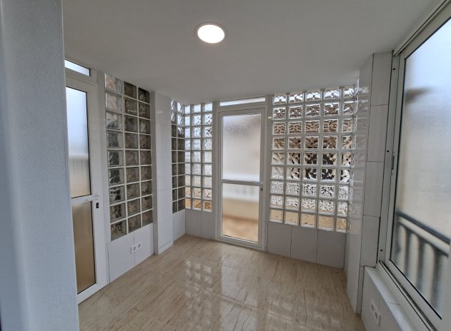 Herverkoop - Appartement - Orihuela Costa - Playa Flamenca