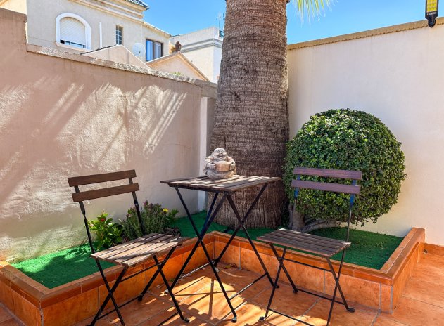 Herverkoop - Villa - Torrevieja - Aguas Nuevas