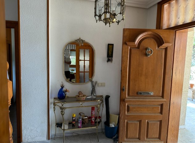 Herverkoop - Villa - Torrevieja - Los Balcones