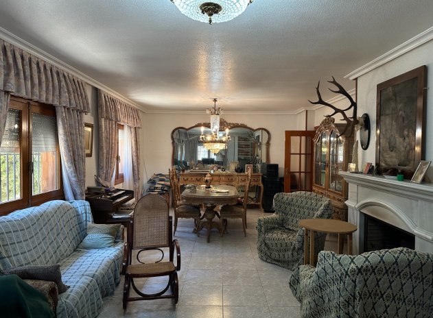 Herverkoop - Villa - Torrevieja - Los Balcones