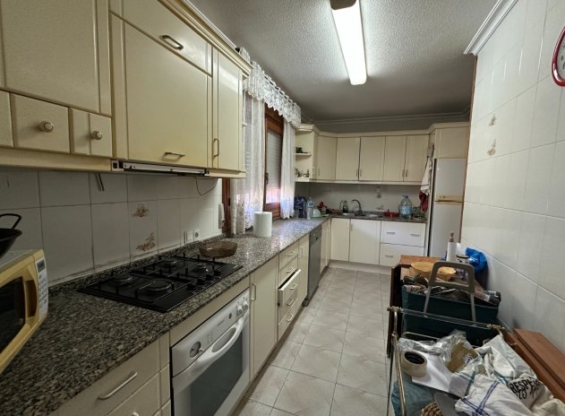 Herverkoop - Villa - Torrevieja - Los Balcones