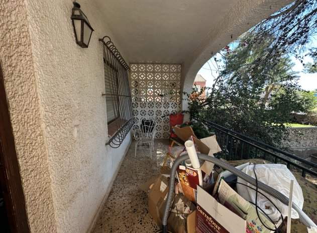 Herverkoop - Villa - Torrevieja - Los Balcones