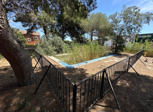 Herverkoop - Villa - Torrevieja - Los Balcones