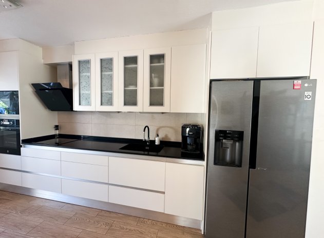 Herverkoop - Rijwoning - Torrevieja - Los Balcones