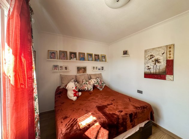 Herverkoop - Rijwoning - Torrevieja - Los Balcones