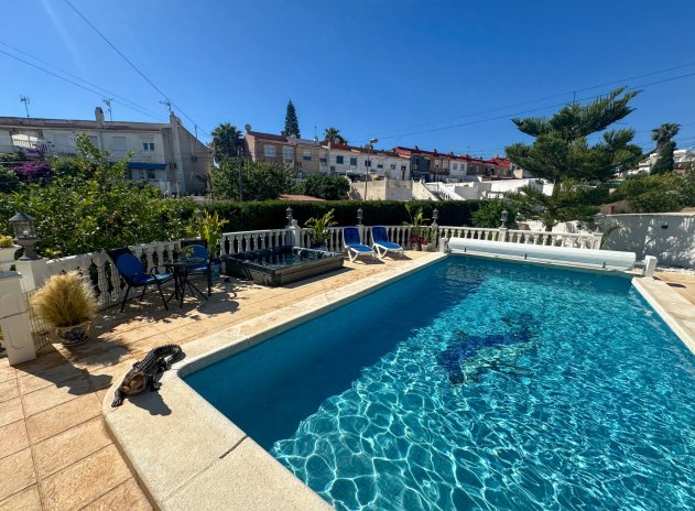 Herverkoop - Rijwoning - Torrevieja - Los Balcones