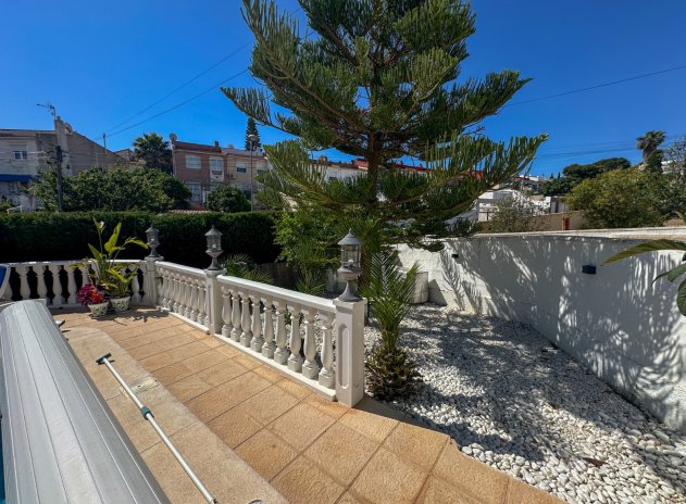 Herverkoop - Rijwoning - Torrevieja - Los Balcones