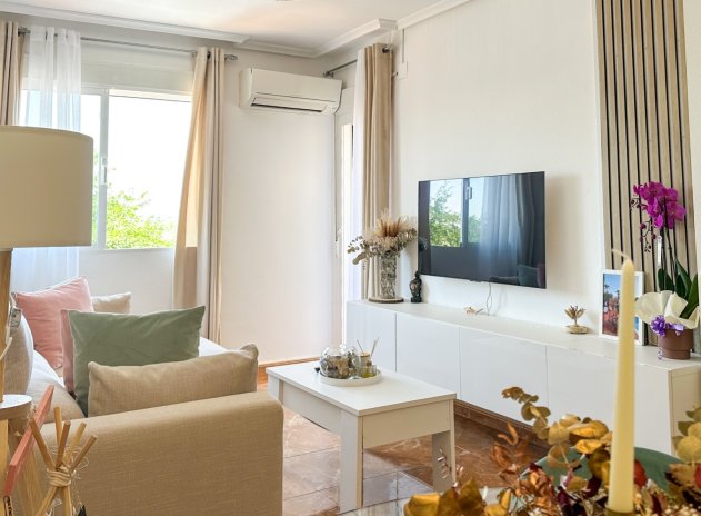 Wiederverkauf - Wohnung - Guardamar del Segura