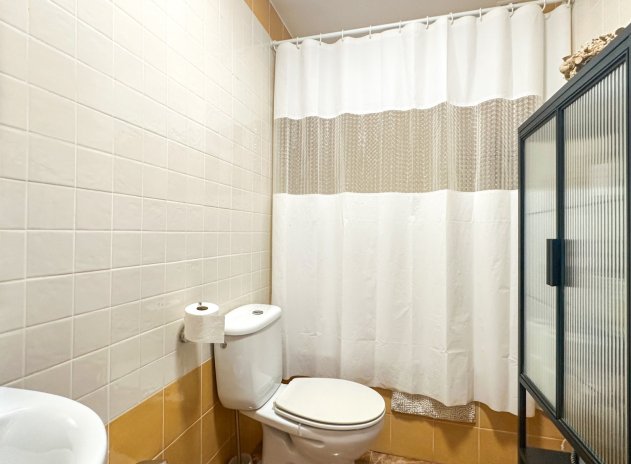 Wiederverkauf - Wohnung - Guardamar del Segura