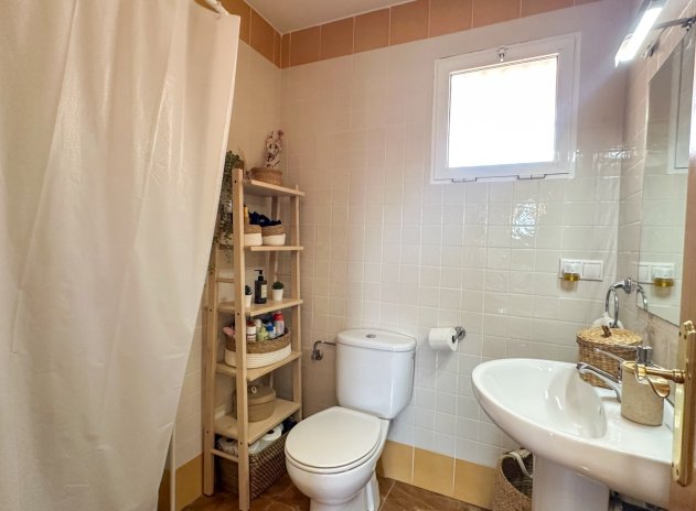 Wiederverkauf - Wohnung - Guardamar del Segura
