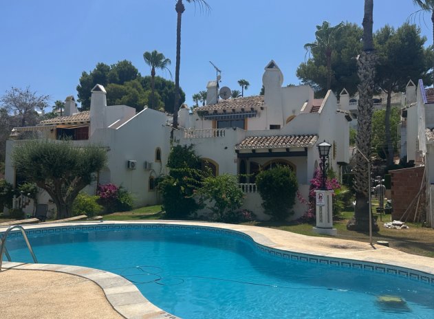 Herverkoop - Villa - Orihuela Costa - Los Dolses