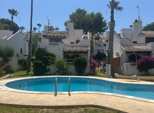 Herverkoop - Villa - Orihuela Costa - Los Dolses